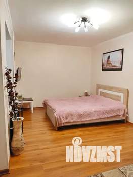 1-к квартира, посуточно, 40м2, 10/10 этаж