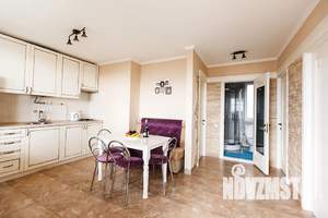 4-к квартира, посуточно, 63м2, 1/2 этаж