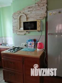 Студия квартира, посуточно, 41м2, 3/9 этаж