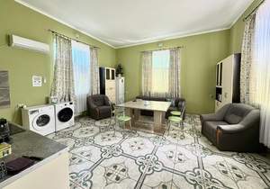 3-к квартира, на длительный срок, 160м2, 3/3 этаж
