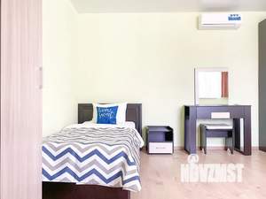 2-к квартира, посуточно, 57м2, 1/2 этаж