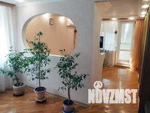 1-к квартира, посуточно, 60м2, 4/8 этаж