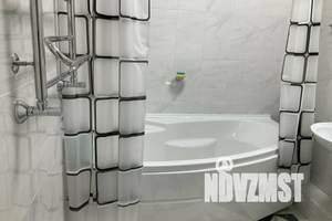 1-к квартира, посуточно, 40м2, 2/15 этаж