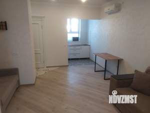 Студия квартира, посуточно, 40м2, 1/2 этаж