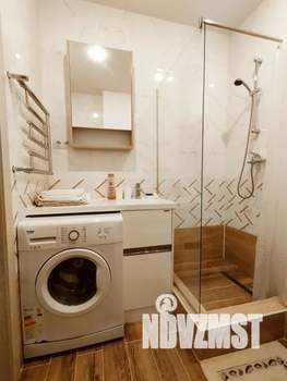 1-к квартира, посуточно, 39м2, 6/10 этаж