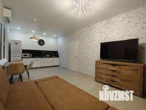 1-к квартира, посуточно, 50м2, 1/2 этаж