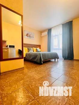 Студия квартира, посуточно, 25м2, 1/3 этаж