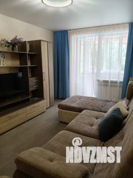 2-к квартира, посуточно, 45м2, 1/5 этаж