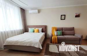 1-к квартира, посуточно, 50м2, 7/9 этаж