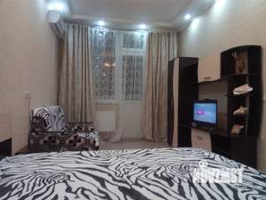 1-к квартира, посуточно, 37м2, 3/12 этаж