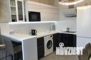 1-к квартира, посуточно, 44м2, 16/16 этаж