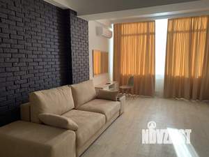 1-к квартира, посуточно, 56м2, 1/1 этаж