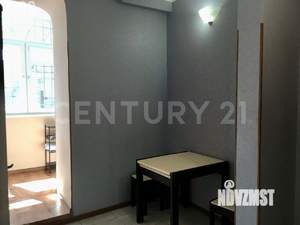 1-к квартира, посуточно, 42м2, 1/2 этаж