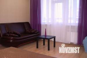 1-к квартира, посуточно, 45м2, 8/10 этаж