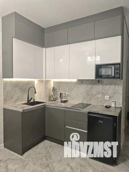 Студия квартира, посуточно, 30м2, 1/5 этаж