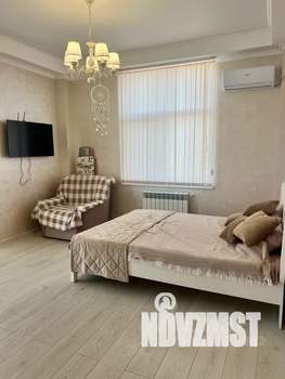 1-к квартира, посуточно, 32м2, 5/10 этаж