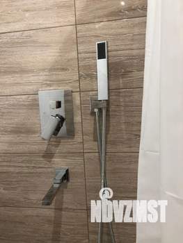 1-к квартира, посуточно, 40м2, 1/7 этаж