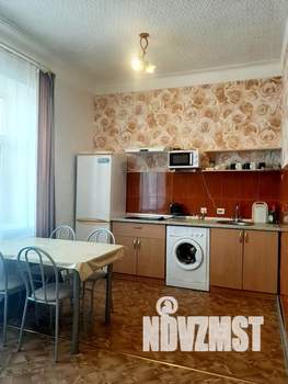 Студия квартира, посуточно, 25м2, 1/3 этаж