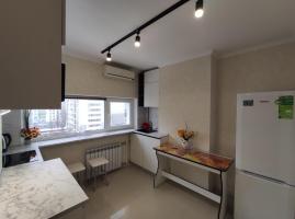 1-к квартира, посуточно, 48м2, 7/9 этаж