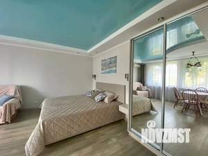 Студия квартира, посуточно, 30м2, 1/2 этаж