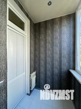 Студия квартира, посуточно, 40м2, 1/5 этаж