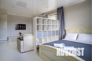 1-к квартира, посуточно, 50м2, 2/10 этаж