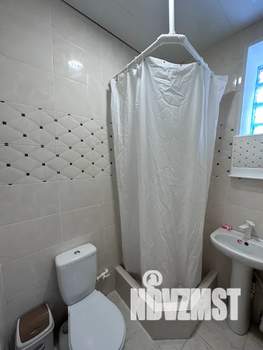 Студия квартира, посуточно, 30м2, 1/3 этаж