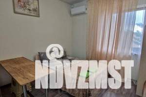 1-к квартира, посуточно, 30м2, 1/3 этаж