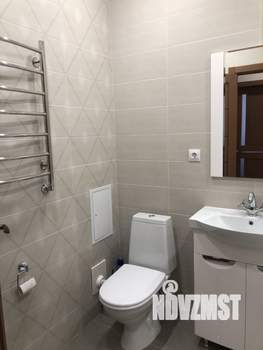 1-к квартира, посуточно, 42м2, 4/10 этаж