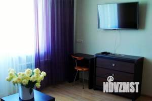 1-к квартира, посуточно, 45м2, 8/10 этаж