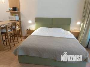 Студия квартира, посуточно, 42м2, 8/10 этаж