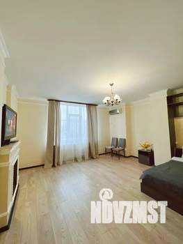 1-к квартира, посуточно, 45м2, 4/9 этаж