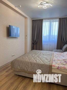 1-к квартира, посуточно, 43м2, 1/1 этаж