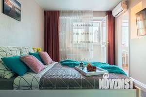 1-к квартира, посуточно, 37м2, 3/9 этаж