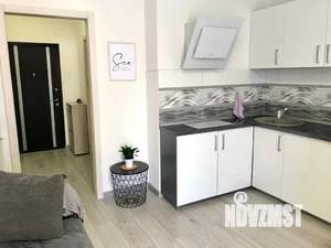 1-к квартира, посуточно, 37м2, 3/10 этаж