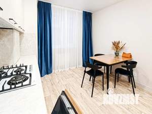 1-к квартира, посуточно, 38м2, 6/9 этаж