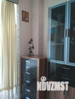 Студия квартира, посуточно, 50м2, 7/13 этаж