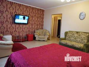 2-к квартира, посуточно, 56м2, 5/10 этаж