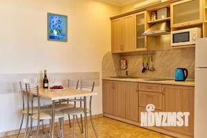 1-к квартира, посуточно, 40м2, 1/1 этаж