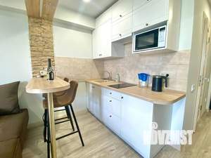 Студия квартира, посуточно, 28м2, 1/4 этаж
