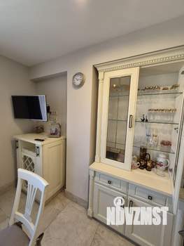 3-к квартира, на длительный срок, 150м2, 3/10 этаж