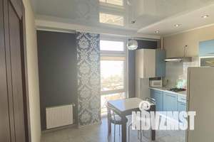 1-к квартира, посуточно, 40м2, 8/10 этаж