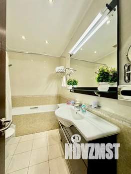 1-к квартира, посуточно, 43м2, 9/9 этаж