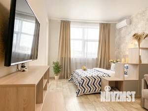 1-к квартира, посуточно, 40м2, 4/10 этаж