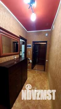 1-к квартира, посуточно, 42м2, 1/10 этаж