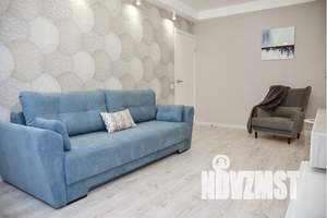 2-к квартира, посуточно, 50м2, 2/5 этаж