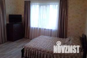 1-к квартира, посуточно, 45м2, 3/9 этаж