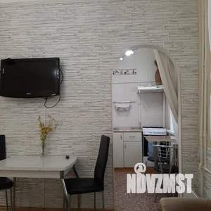 1-к квартира, посуточно, 30м2, 1/4 этаж