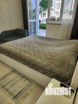 Студия квартира, посуточно, 26м2, 1/4 этаж