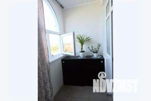 1-к квартира, посуточно, 42м2, 5/5 этаж